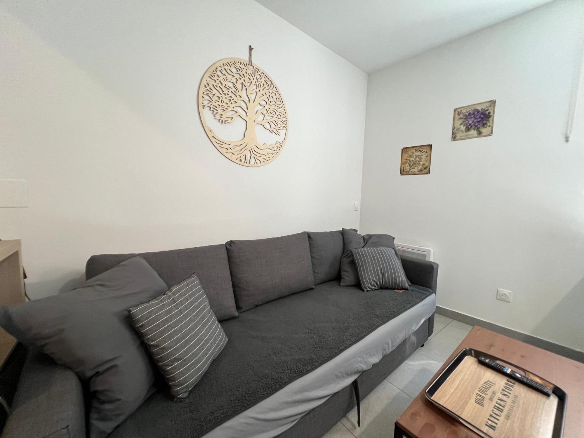 Fenix Appartement T2 40 M2 Cosy Rdc Plein Centre Ville Pierrelatte Bagian luar foto